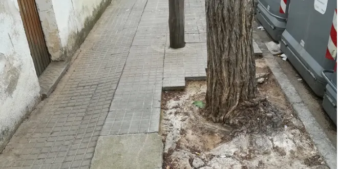 En marxa la reparació de la vorera de Santa Rosa de Lima