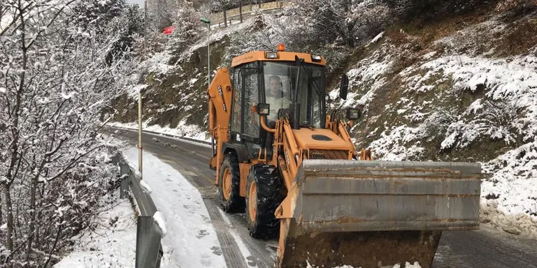 Suspeses per la neu quatre línies de transport escolar a l'Alt Urgell
