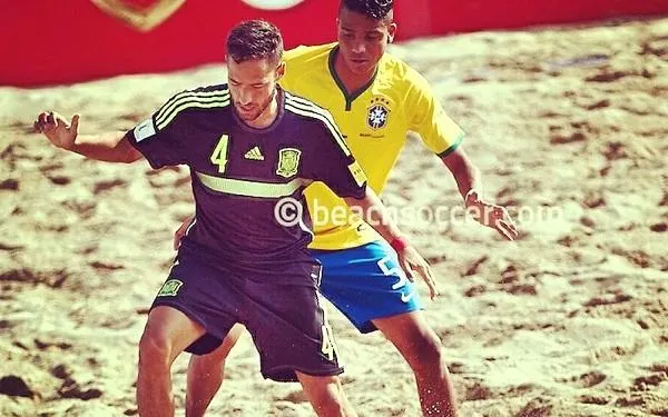 Eduard Suárez s’acomiada del CFS Torredembarra per dedicar-se professionalment al futbol platja