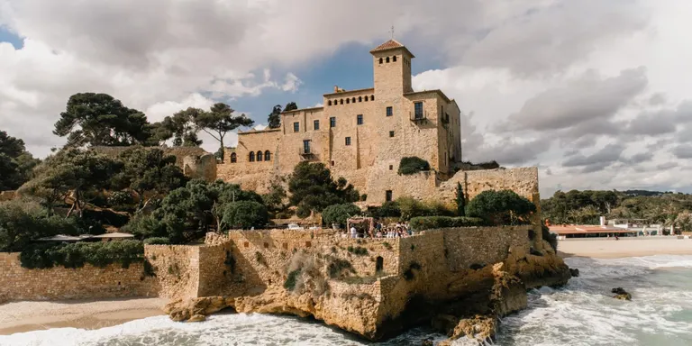 La Torre Camina ens convida a descobrir els castells del Baix Gaià