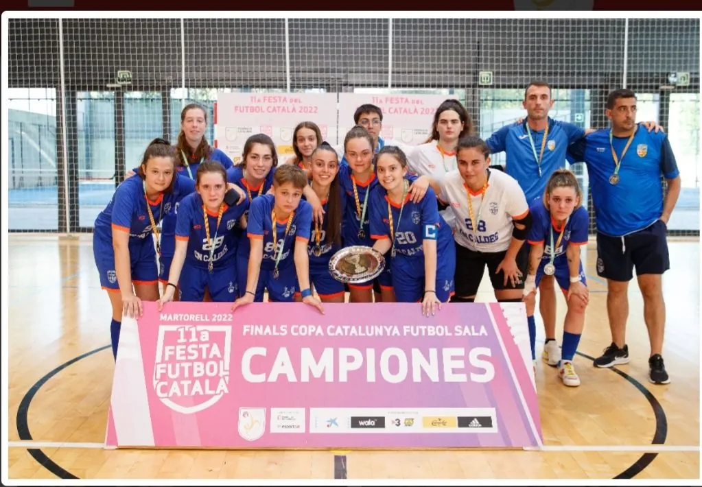 El CN Caldes juvenil de futbol sala femení domina la final de la Supercopa de Catalunya però acaba perdent als penals