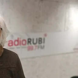 #915 - Foment del Català amb Enric Larreula: Creu Sant Jordi - episode art
