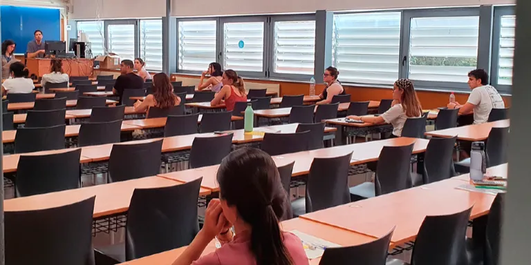 El primer any d’universitat serà gratuït per a les matrícules d’honor de cicles formatius