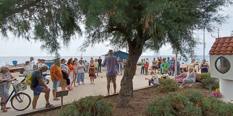 Els pescadors pinedencs celebren la 10ena Processó Marinera en record 'a la gent que de la mar en feren vida'
