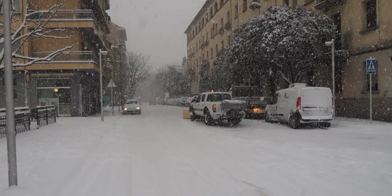 Primera nevada intensa de l'any a la Seu i al Pirineu