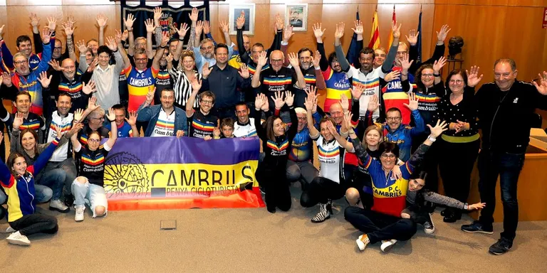 L’Ajuntament homenatja la Penya Cicloturista Cambrils en el seu cinquantè aniversari