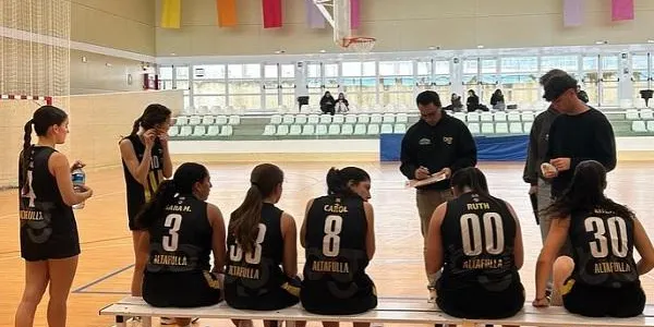 El Júnior femení del CB Altafulla cau plantant cara davant el líder Reus Deportiu (29-40)