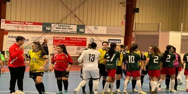 El Catllar Atlètic imposa la seva llei davant la Sénia (0-3)