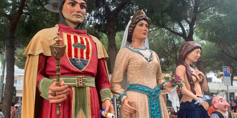 Els Gegants de Pineda viatgen a la ciutat navarresa de Viana