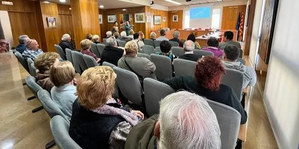 Els veïns del carrer de Dalt d'Altafulla coneixen de primera mà com evolucionen les obres i quina és la seva planificació