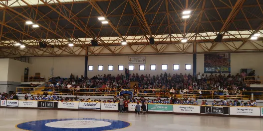 L’Ajuntament tornaria a valorar construir una segona graderia al pavelló de la Torre Roja després de l’anunci que el Recam Làser Caldes jugarà la temporada vinent amb els millors equips d’Europa