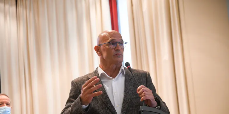 ERC i els Xiquets de Cambrils organitzen una trobada amb Raül Romeva, padrí del seu local