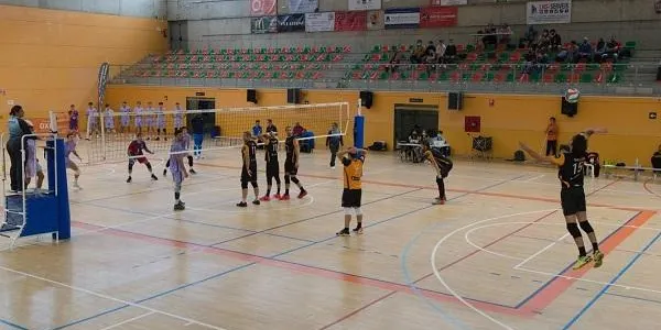 El CEVOL Torredembarra es desinfla davant el CV Roquetes (2-3)