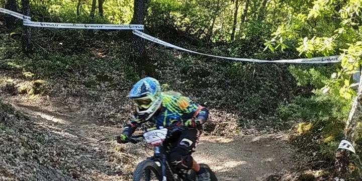Nou èxit del Super Enduro BTT d'Arfa amb 300 participants