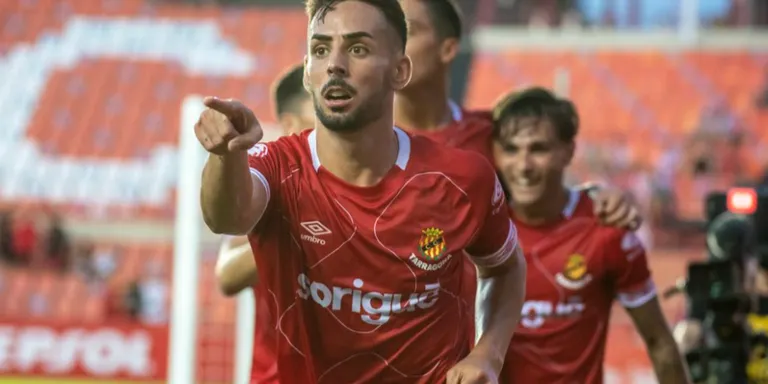 El Nàstic estrena temporada amb un empat a casa (2-2)