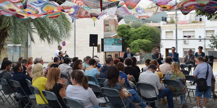 El ple aprova les condicions del concurs per al projecte d'habitatge cooperatiu del solar annex a la plaça Onze de Setembre