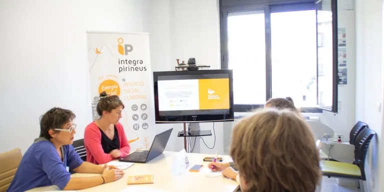 Integra Pirineus endega un pla pilot d'assistència a persones amb discapacitat de l'Alt Urgell