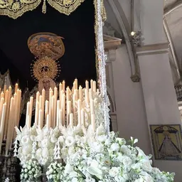 La magia del momento previo a la salida de la Virgen de los Angeles con COPE Utrera - episode art