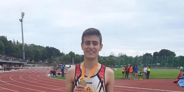Andrea Trapé i Gerard Ribé, campions de Catalunya Junior en salt de llargada i en 5.000 metres