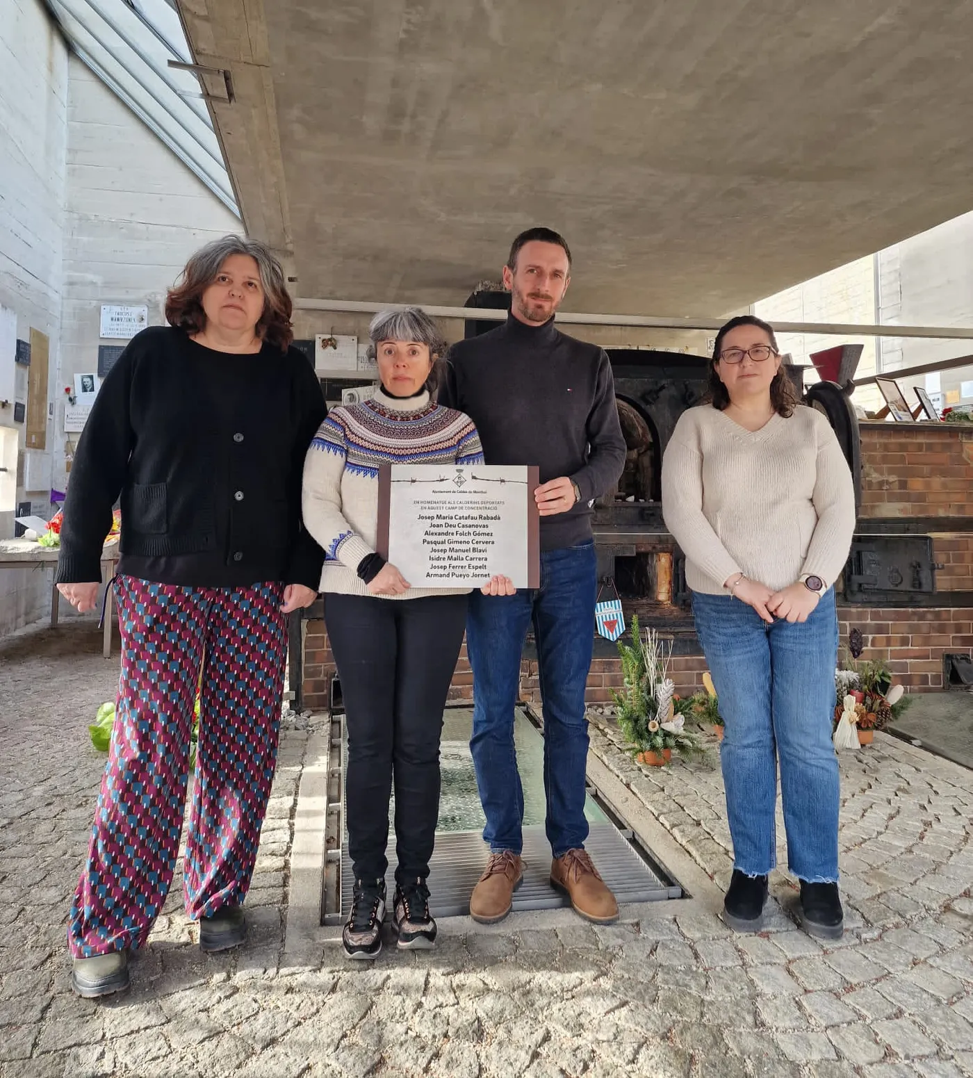 Una delegació calderina visita els camps nazis de Dachau i Mauthausen-Gusen per commemorar als calderins deportats