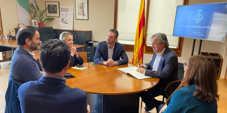 Caldes demana al delegat de la Generalitat a Barcelona, Antoni Morral, augmentar la seguretat a l'accés a Can Valls des de la C-59