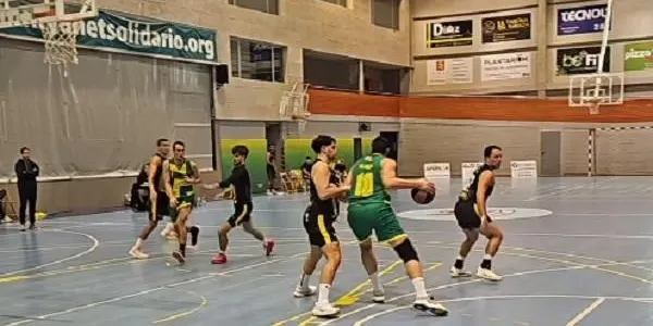 El primer quart penalitza a un bon Centro CEN CB Altafulla a la pista del Manyanet Reus ‘B’ (85-75)