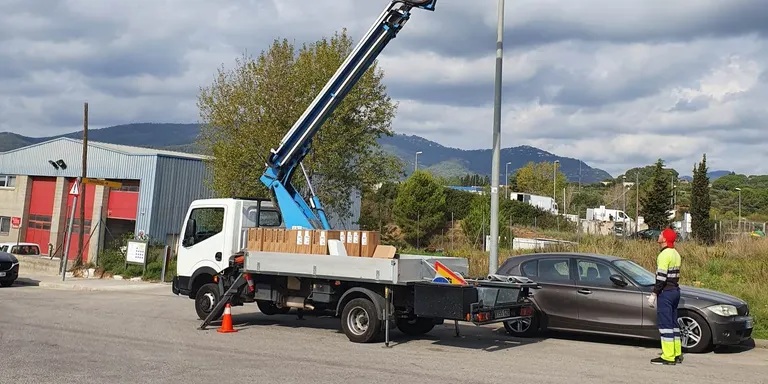 El nou sistema lumínic dels polígons industrials de Caldes permet estalviar més de 1.100 kW/h d'electricitat en cinc mesos