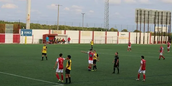 El Roda cau davant la Pobla ‘B’ i segueix amb dificultats per sumar a domicili (2-0)