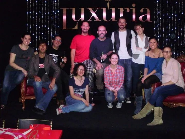 I Demà, Més presenta l'espectacle de monòlegs 'Nit de Moons'