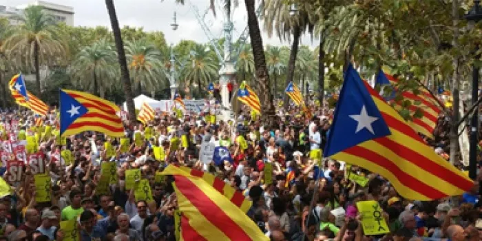 Diversos arenyencs es desplacen a Barcelona per participar en la concentració davant el TSJC