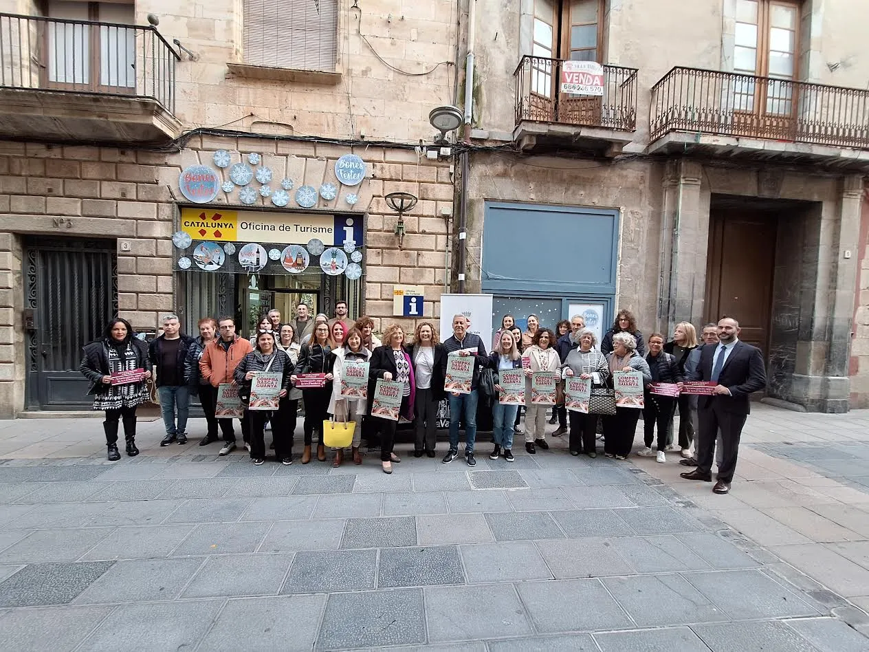 Els comerços de Valls se sumen amb una campanya de Nadal que repartirà més de 8.000 premis