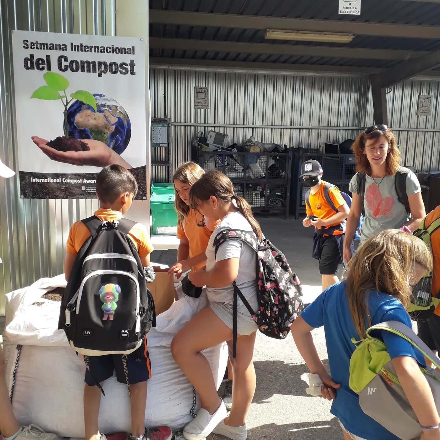 Alumnes de l’Escola de Rodonyà visiten la deixalleria i la depuradora