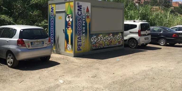 Un total de 8 paradetes de venda de petards s'han instal.lat a Rubí