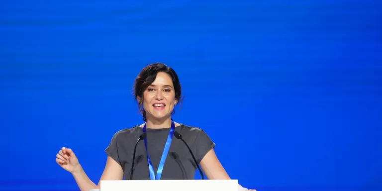 Ayuso sobre la condemna al fiscal general: “El 20-N del 2025 passarà a ser un dia històric per la democràcia espanyola”