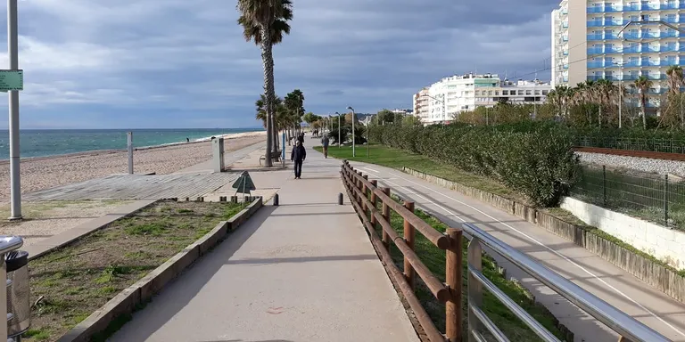 Risc de ruixats i tempestes que podrien ser localment forts