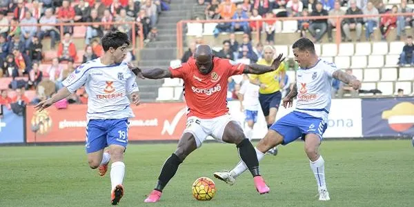 El Nàstic i el Tenerife es veuen les cares aquest diumenge al Nou Estadi de Tarragona