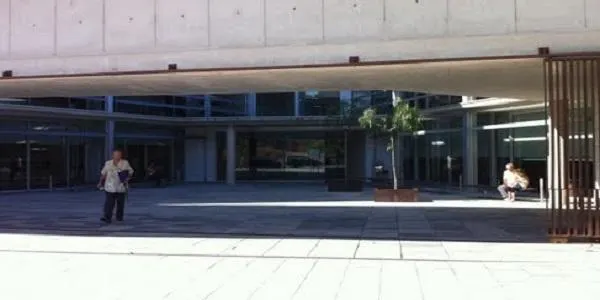 La Policia Local de Torredembarra deté una veïna que es trobava sota ordre judicial de crida, recerca, i detenció