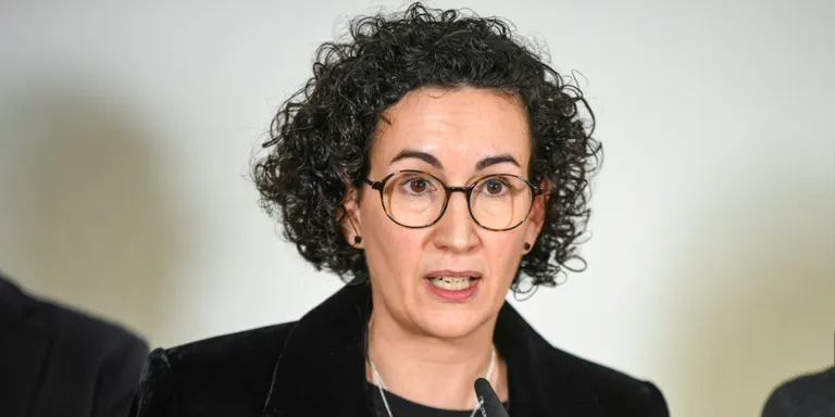 Rovira creu que no té les "garanties" per tornar a Catalunya "d'avui per demà": "No tinc pressa"