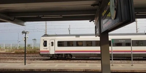 Es publiquen els horaris dels autobusos del Pla de Transport Alternatiu per les obres del túnel de Roda de Berà