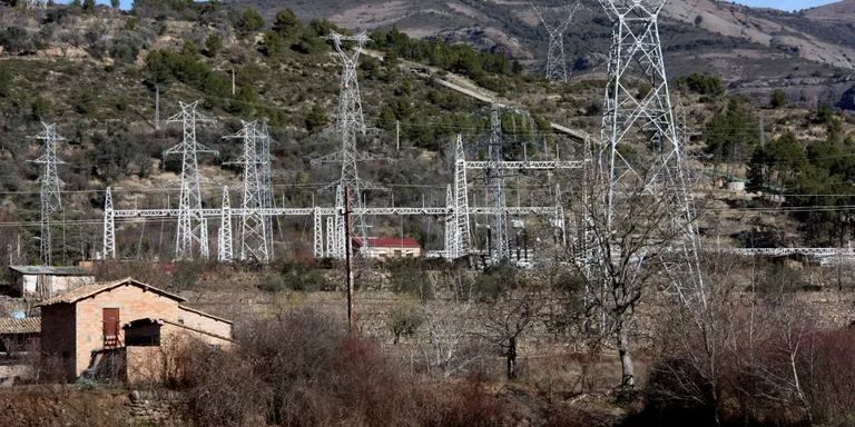 Es reactiva l'oposició a l'autopista elèctrica Foradada-la Pobla de Segur
