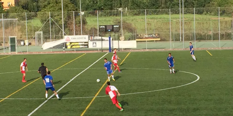 L'Oliana s'emporta el derbi comarcal de futbol (1-0)