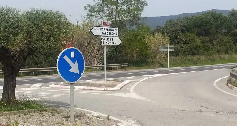 La Generalitat construïrà una rotonda a l’entrada de Can Valls i carrils bici i bus de connexió amb Caldes per la C-59