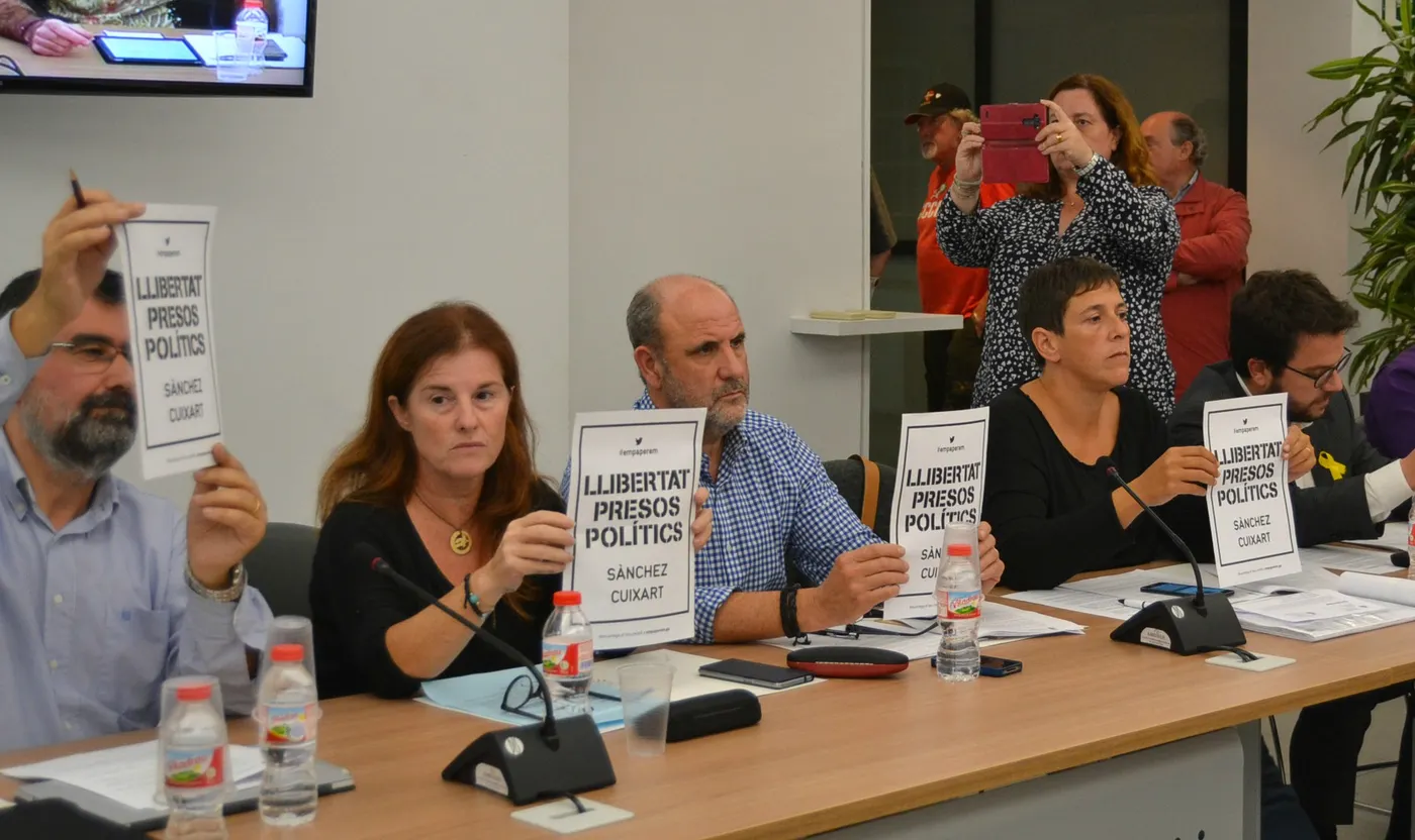 ERC-JxP fa un comunicat de condemna pels consellers cessats i empresonats