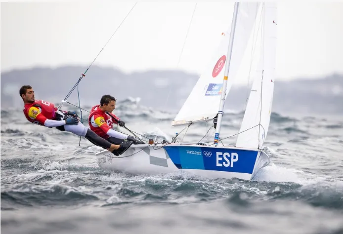 Jordi Xammar i Silvia Mas són cara i creu a la jornada de Vela