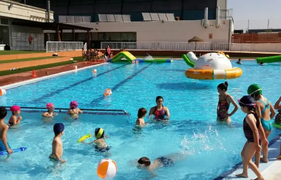 La piscina d’estiu del Fornàs comença la temporada aquest cap de setmana