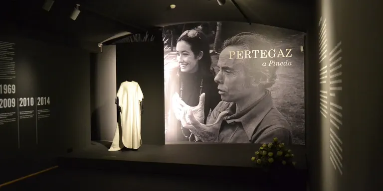 Pertegaz a Pineda, l'exposició d'un geni universal de la moda que va viure a la Torre de Sant Jaume