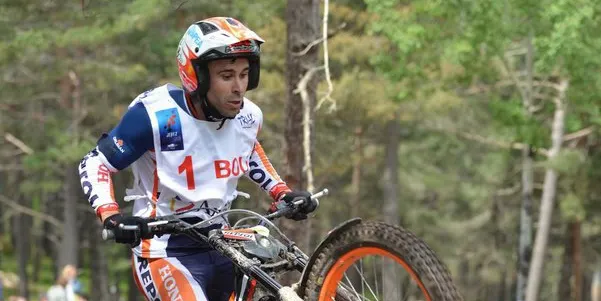 Toni Bou domina la prova del Mundial de trial a Sant Julià de Lòria