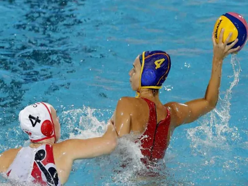 La selecció espanyola de waterpolo lluita per l’or a Budapest