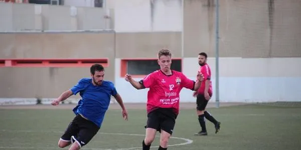 L’Atlètic Vilabella allunya al Creixell de la lluita per l’ascens (1-2)