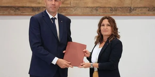 El tarragoní Berni Álvarez pren possessió del càrrec com a nou conseller d’Esports de la Generalitat